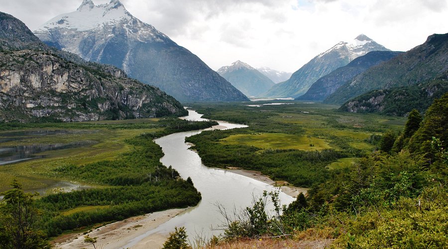 Image of a glacial landscape in Patagonia